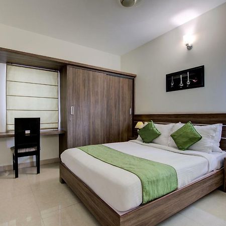 Sunshine Suites Grand Deluxe Bengalúr Exteriér fotografie